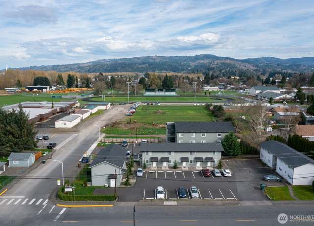 Property at 612 5th St, Woodland, WA 98674, 36 beds, 20 baths