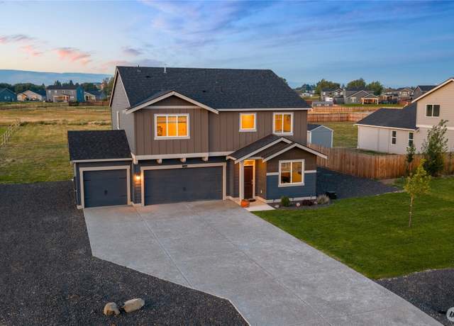 Property at 2900 Dapple Gray Way, Ellensburg, WA 98926, 4 beds, 2.5 baths