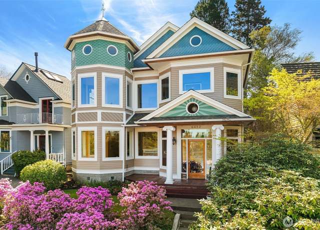 Property at 6652 E Green Lake Way N, Seattle, WA 98103, 4 beds, 3.5 baths