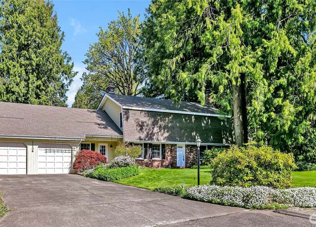 Property at 21106 SE 258th St, Maple Valley, WA 98038, 4 beds, 2.5 baths