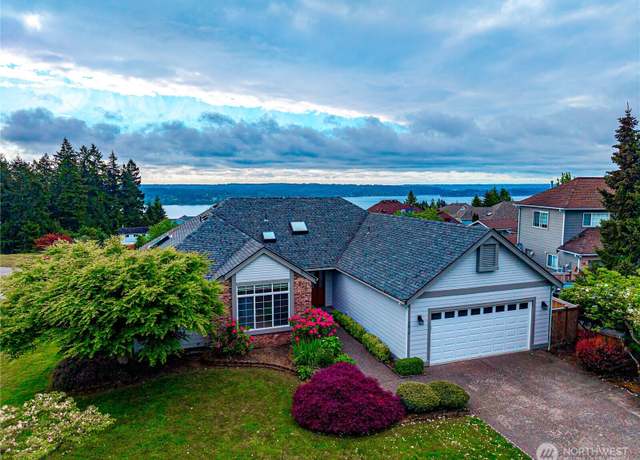 Property at 7819 Amethyst Loop NW, Silverdale, WA 98383, 3 beds, 2 baths