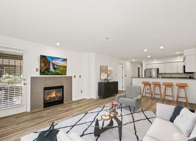 Property at 215 20th Ave E #102, Seattle, WA 98112, 2 beds, 2 baths