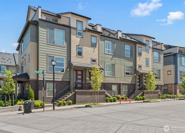 Property at 1408 7th Ave NE, Issaquah, WA 98029, 3 beds, 3 baths