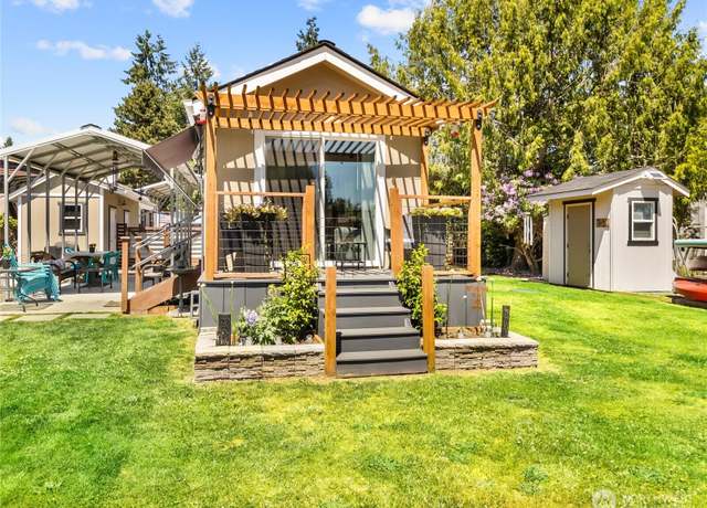 Property at 800 SE Crescent Dr, Shelton, WA 98584, 1 bed, 1 bath