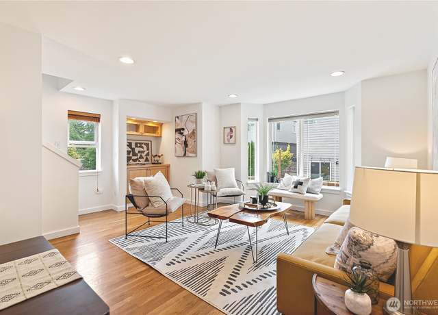 Property at 9239 Ashworth Ave N Unit B, Seattle, WA 98103, 3 beds, 2.5 baths