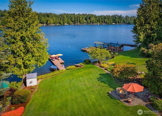 Property at 29 NW LAKE ROESIGER Rd, Snohomish, WA 98290, 2 beds, 2 baths
