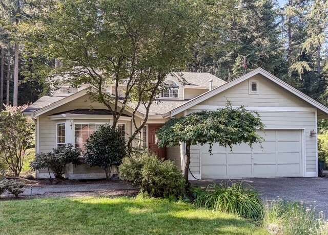 Property at 6724 36th Street Ct NW, Gig Harbor, WA 98335, 3 beds, 2.5 baths