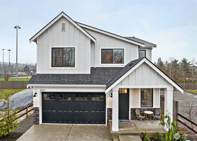 Property at 14417 SE 284th Pl, Kent, WA 98042, 5 beds, 3 baths