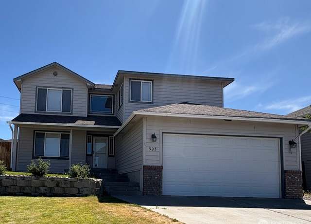 Property at 303 S Mary Ave, East Wenatchee, WA 98802, 4 beds, 2.5 baths