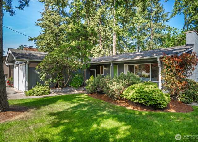 Property at 29918 4th Ave S, Federal Way, WA 98003, 4 beds, 2.5 baths