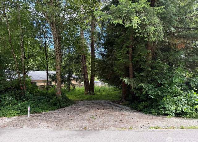 Property at 688 Rainbow Dr, Sedro Woolley, WA 98284