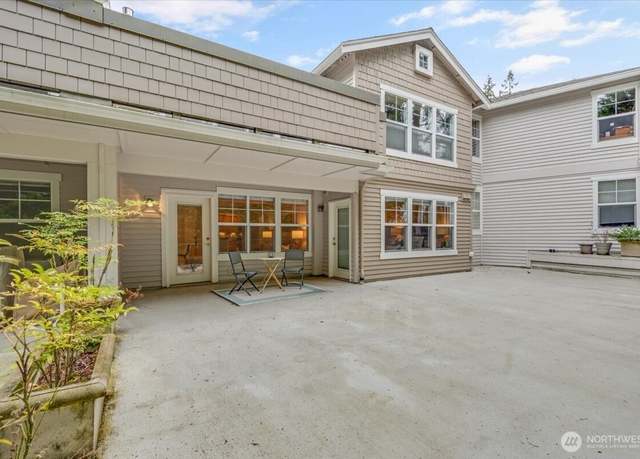Property at 8500 Main St Unit F212, Edmonds, WA 98026, 1 bed, 1.5 baths