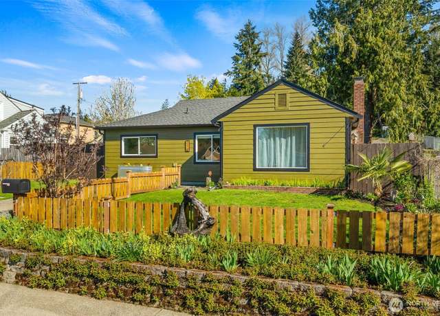 Property at 516 I St SW, Tumwater, WA 98512, 3 beds, 2 baths