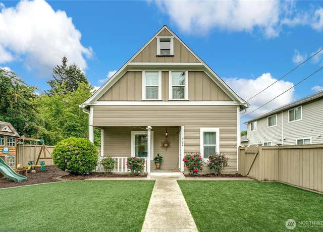 Property at 717 3rd Ave S, Kent, WA 98032, 4 beds, 2 baths