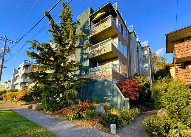 Property at 3204 Alki Ave SW #1, Seattle, WA 98116, 2 beds, 2 baths