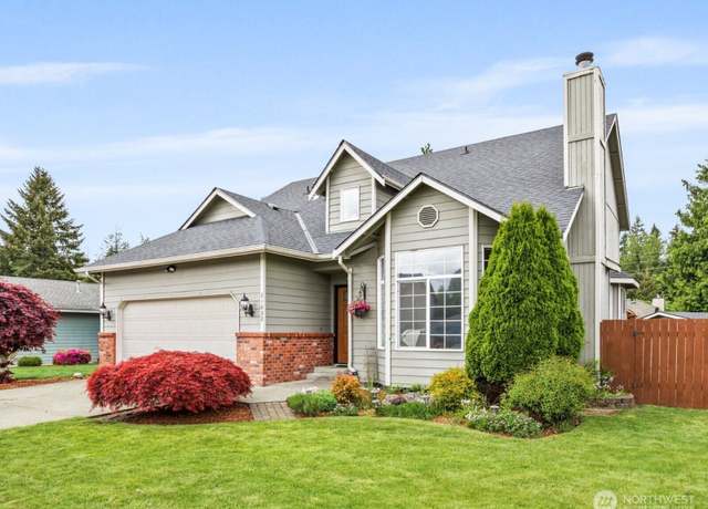 Property at 21632 SE 238th St, Maple Valley, WA 98038, 4 beds, 2.5 baths