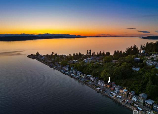 Property at 3316 SW 172nd St, Burien, WA 98166, 2 beds, 2 baths