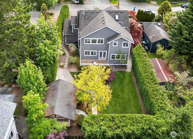 Property at 11011 Phinney Ave N, Seattle, WA 98133, 4 beds, 2.5 baths