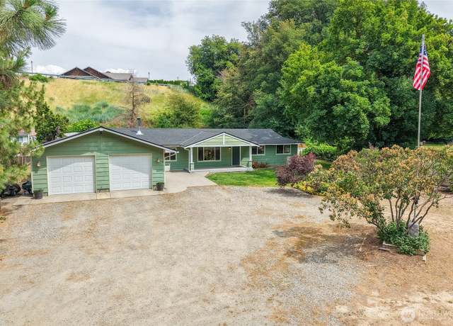 Property at 5271 Mission Creek Rd, Cashmere, WA 98815, 3 beds, 2 baths