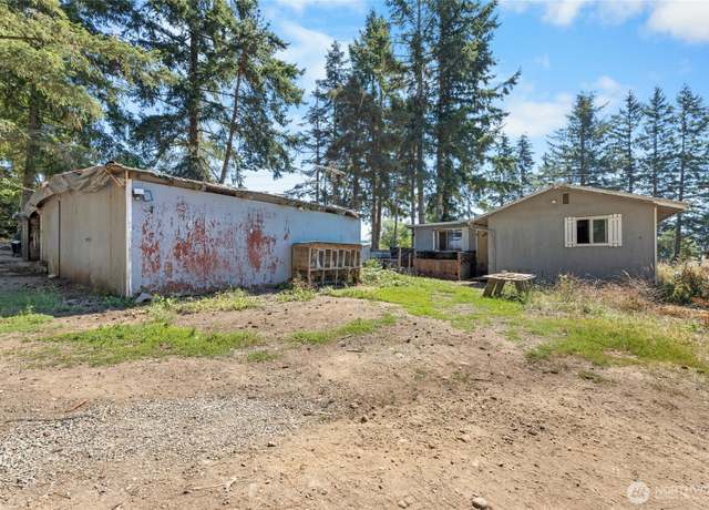 Property at 23831 384th St SE, Enumclaw, WA 98022, 2 beds, 1 bath