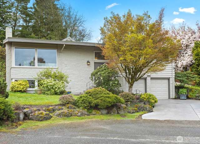 Property at 1105 NW Woodbine Pl, Seattle, WA 98177, 4 beds, 3 baths