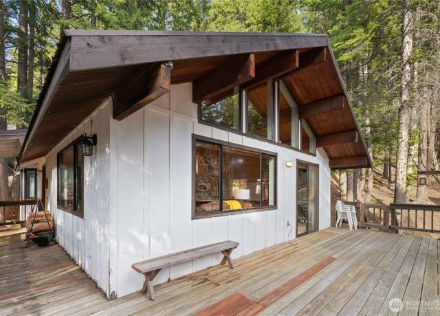 Property at 190 W Lakedale Dr, Ronald, WA 98940, 2 beds, 1 bath