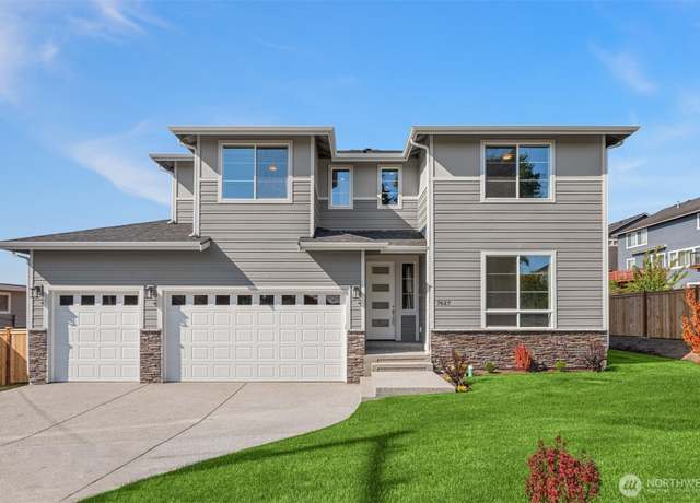 Property at 7627 10th St SE, Lake Stevens, WA 98258, 5 beds, 3 baths