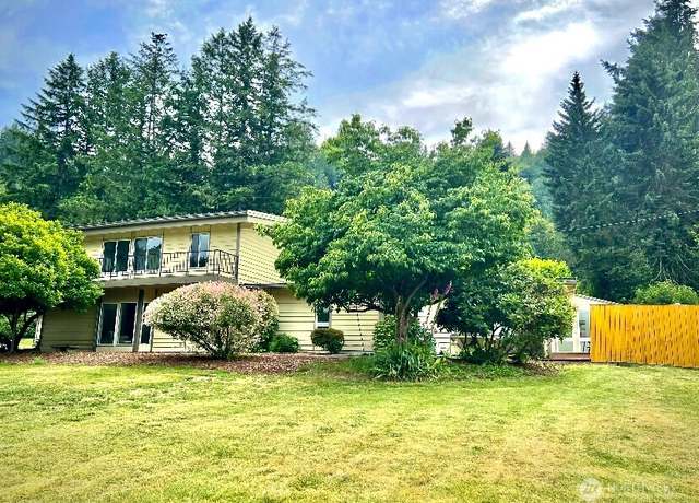 Property at 17817 Renton Maple Valley Rd SE, Maple Valley, WA 98038, 3 beds, 4 baths