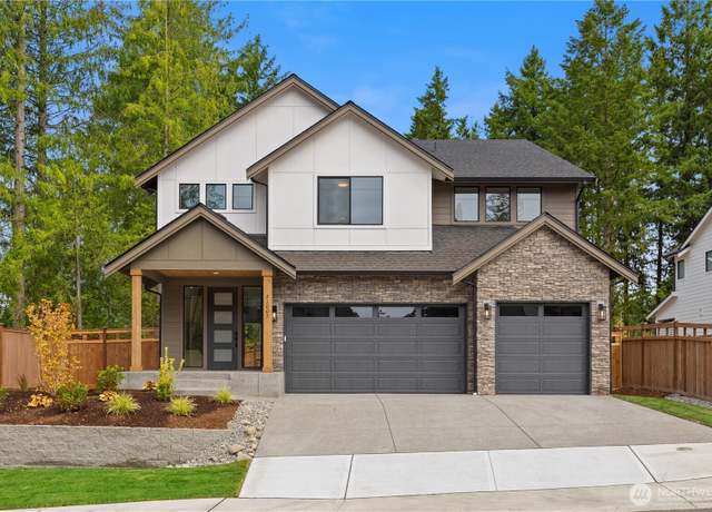 Property at 21005 67th Street Ct E, Bonney Lake, WA 98391, 5 beds, 3 baths
