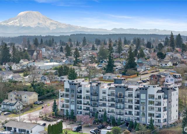Property at 320 E 32nd St #403, Tacoma, WA 98404, 2 beds, 2 baths