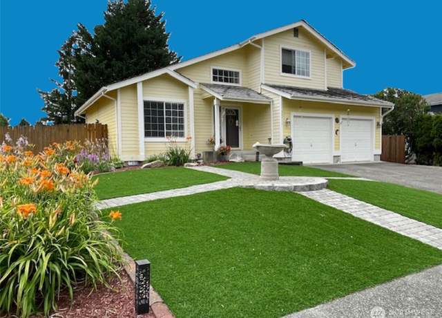 Property at 32511 McKay Ln, Black Diamond, WA 98010, 3 beds, 2.5 baths