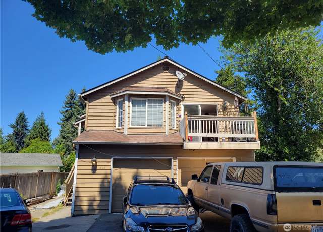 Property at 814 NE 185th St, Shoreline, WA 98155