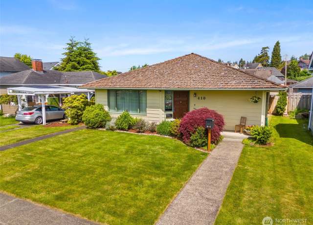 Property at 410 W 4th St, Aberdeen, WA 98520, 3 beds, 2 baths