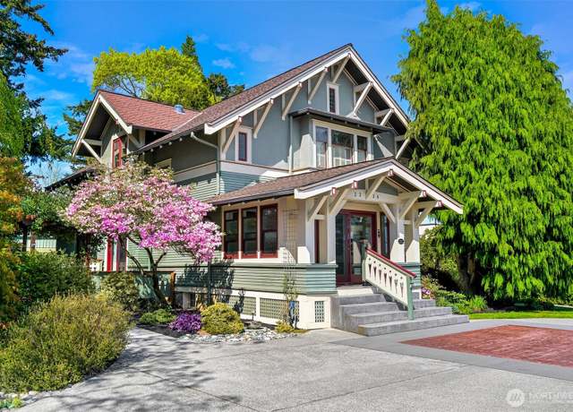 Property at 2234 Main St, Ferndale, WA 98248, 5 beds, 3 baths