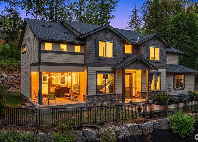 Property at 8115 213th Ave SE, Snohomish, WA 98290, 4 beds, 2.5 baths