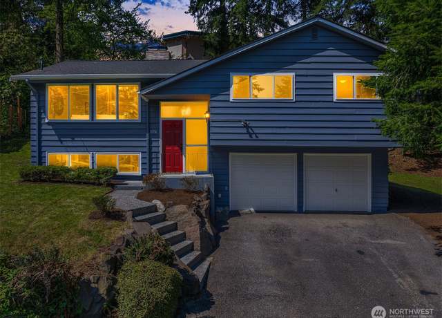 Property at 1136 N 146th Pl, Shoreline, WA 98133, 3 beds, 2 baths