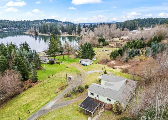 Property at 80 E Willey Ln, Shelton, WA 98584, 4 beds, 4 baths