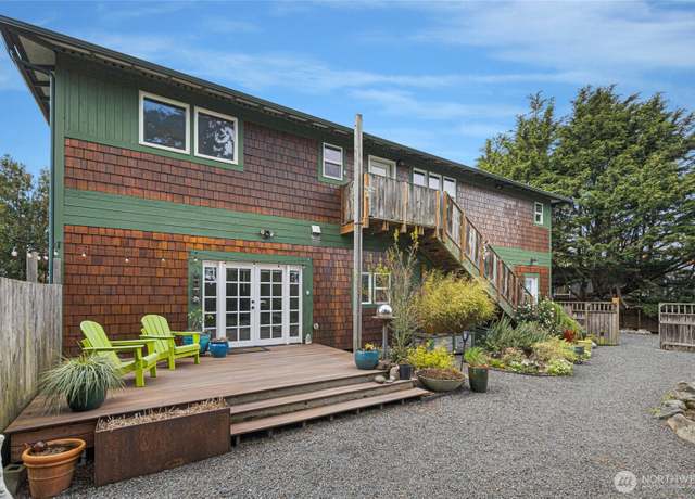 Property at 360 Linder St, Friday Harbor, WA 98250, 3 beds, 2 baths