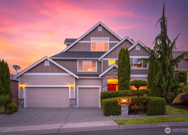 Property at 4403 216th Pl SE, Bothell, WA 98021, 5 beds, 3.5 baths