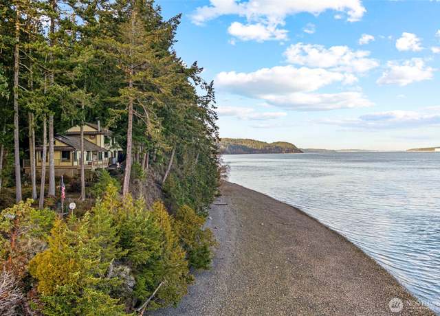 Property at 931 Whitney Rd, Quilcene, WA 98376, 3 beds, 3 baths