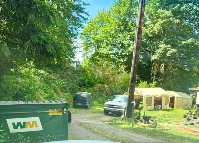 Property at 129 XX Stiller Blvd NW, Poulsbo, WA 98370
