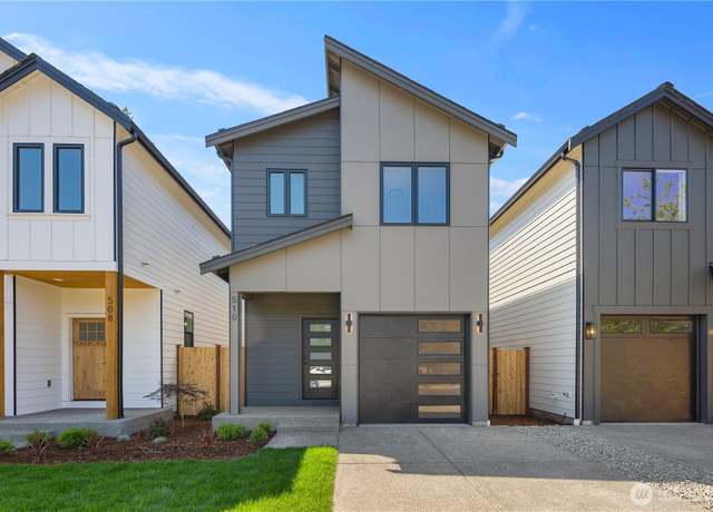 Property at 510 128th St S, Tacoma, WA 98444, 3 beds, 2.5 baths