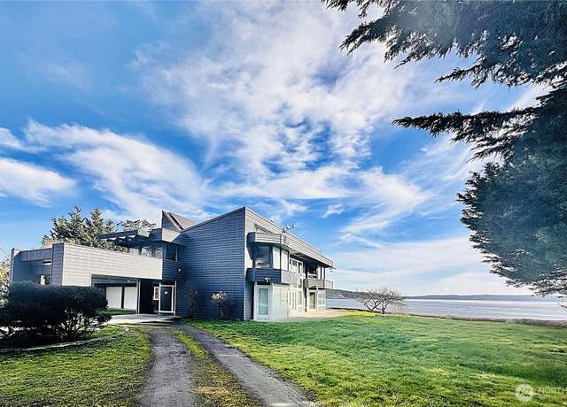 Property at 111 Baker Ln, Friday Harbor, WA 98250, 4 beds, 3.5 baths