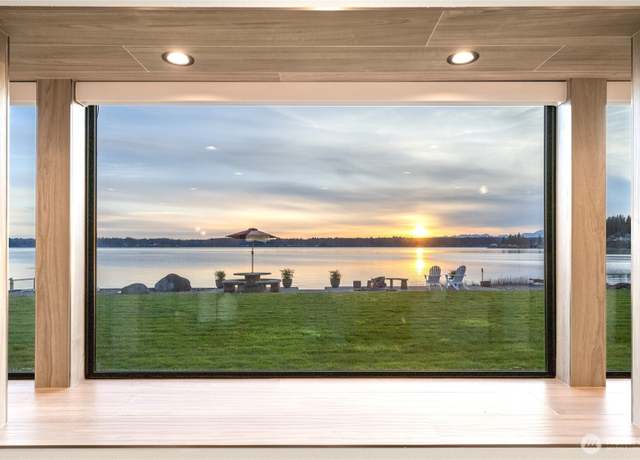Property at 18808 106th St NW, Gig Harbor, WA 98329, 5 beds, 4.5 baths