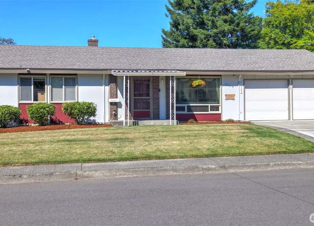 Property at 16519 SE 120 Ave, Renton, WA 98058, 3 beds, 2.5 baths