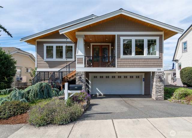 Property at 328 S Forest St, Bellingham, WA 98225, 4 beds, 3 baths