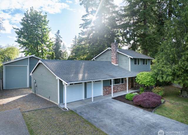 Property at 12359 105th Pl NE, Kirkland, WA 98034, 4 beds, 2 baths