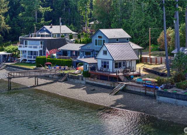 Property at 270 E Grapeview Point Rd, Allyn, WA 98524, 1 bed, 2 baths