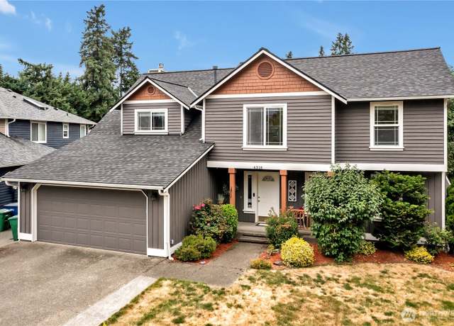 Property at 4318 NE 9th Pl, Renton, WA 98059, 4 beds, 2.5 baths