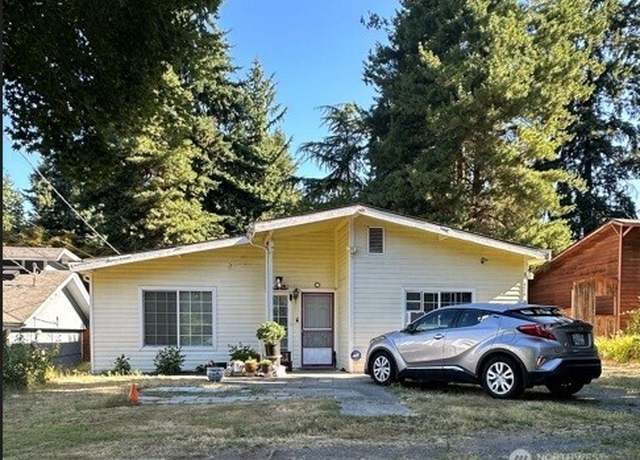 Property at 328 NE 152nd St, Shoreline, WA 98155, 3 beds, 2 baths